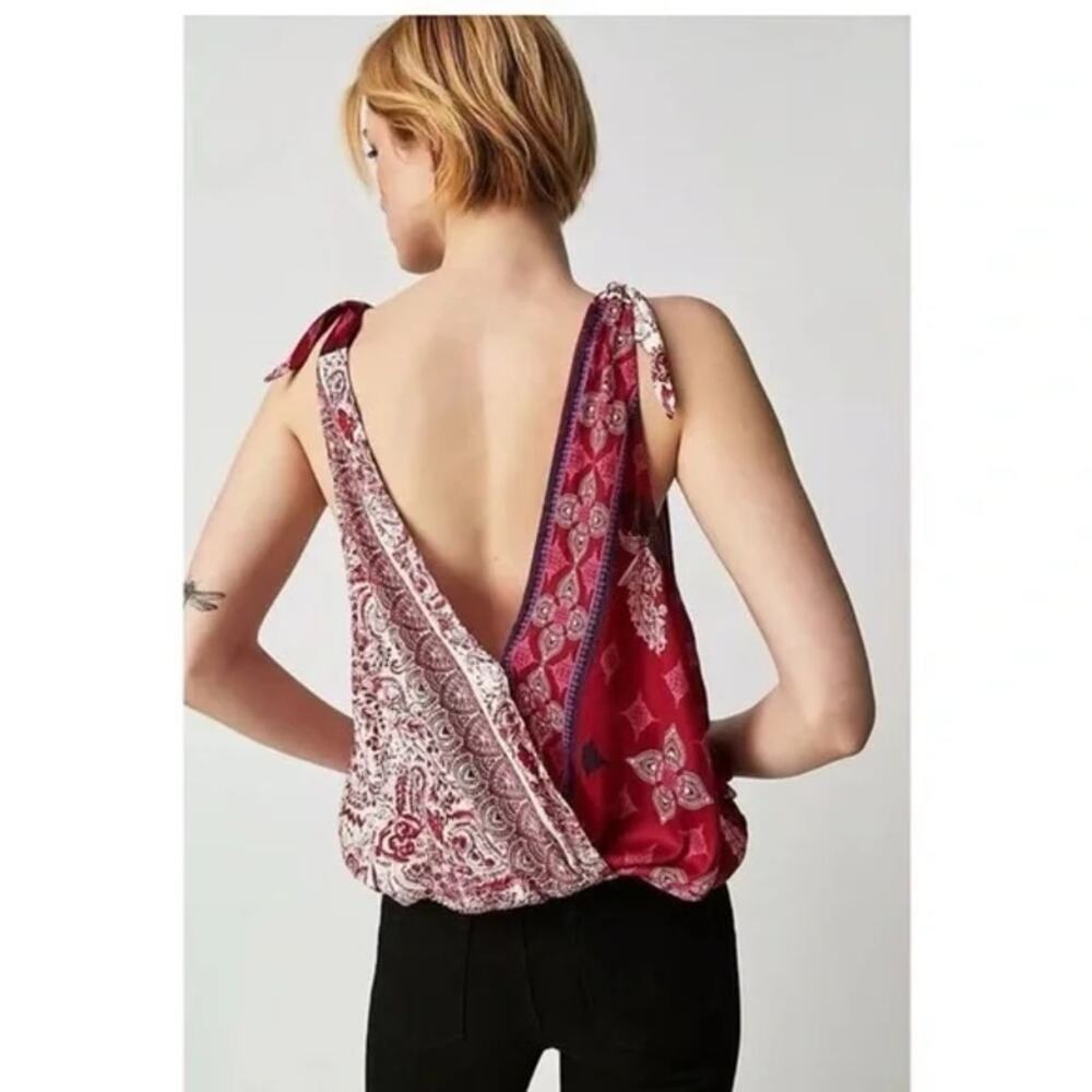 NWOT Free People Tied to You Sleeveless Tank Top Red Paisley - xs - Picture 3 of 6